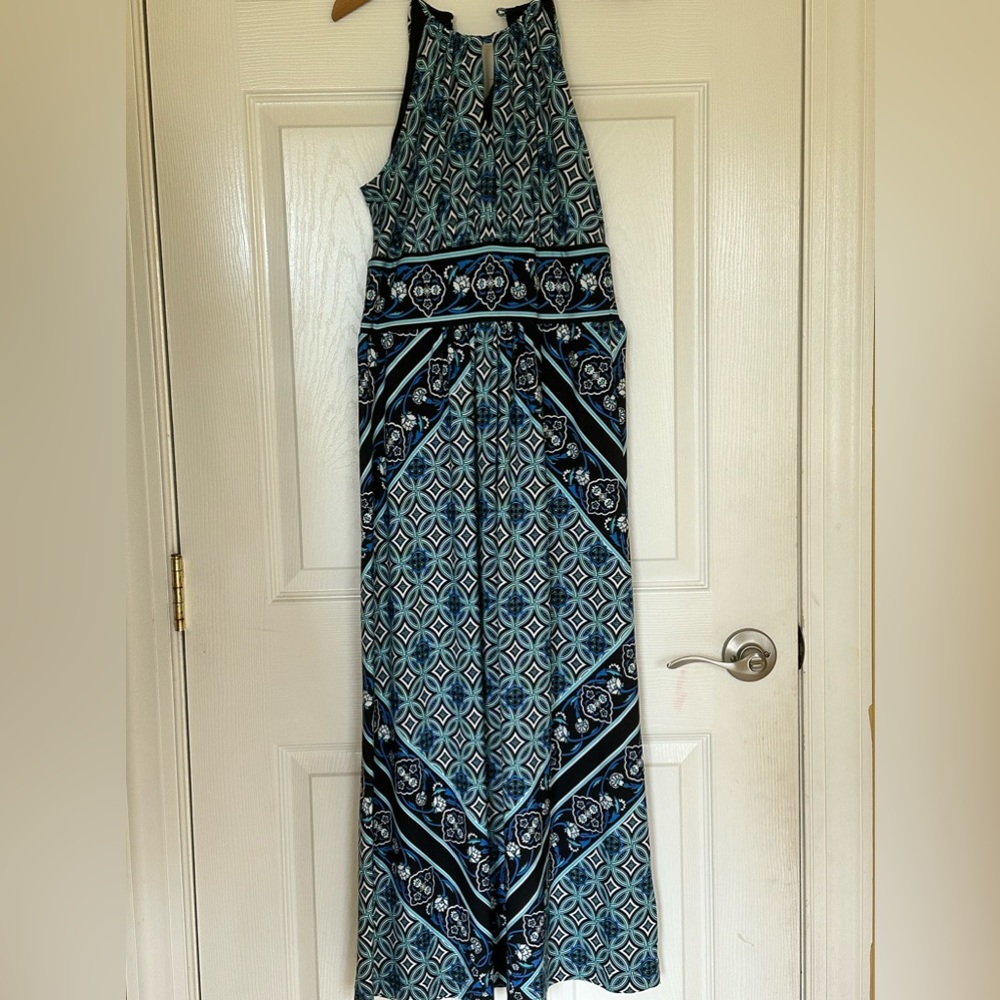 Dress barn Sleeveless Maxi Length Boho Stretch y Dress Size 4